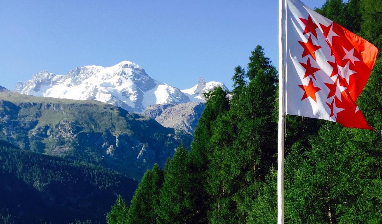 Edelweiss Mountain Guest House - 1 Hour Hike Up From Zermatt Station - On Hiking Trail - No Transport ภายนอก รูปภาพ